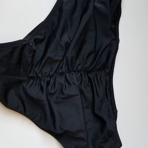 Victoria's secret swim bottoms. High-waist size sm